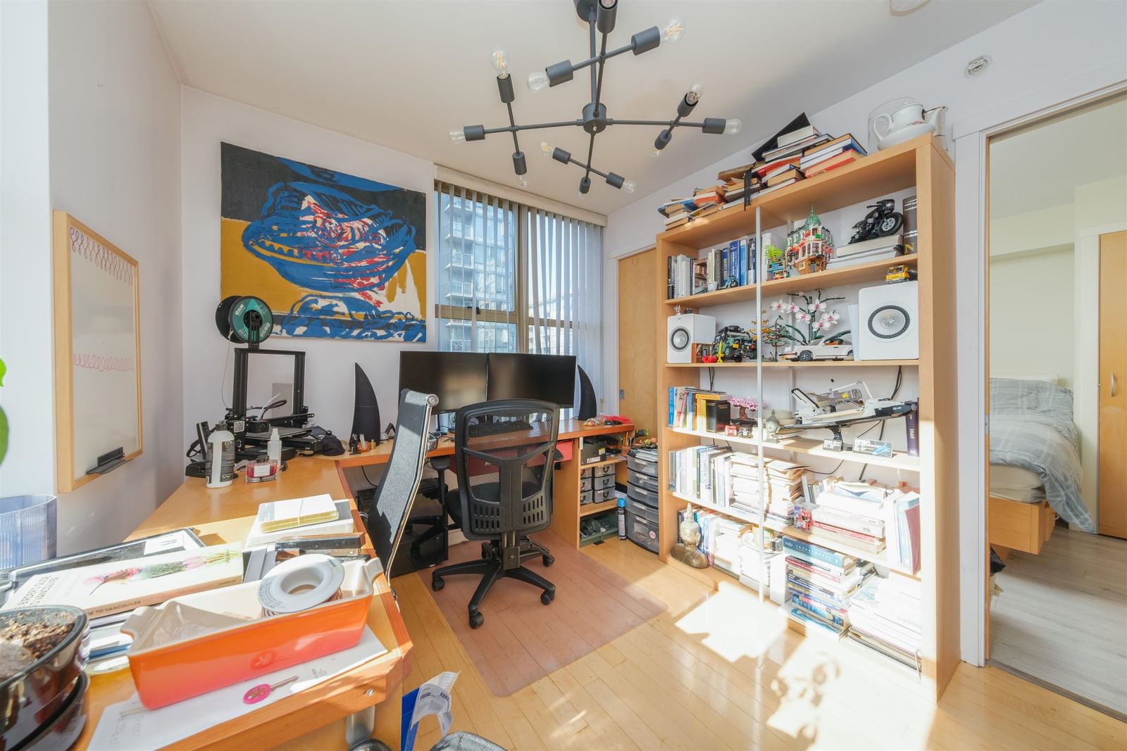 Listing Image 16