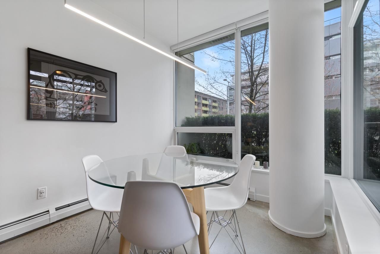 Listing Image 11