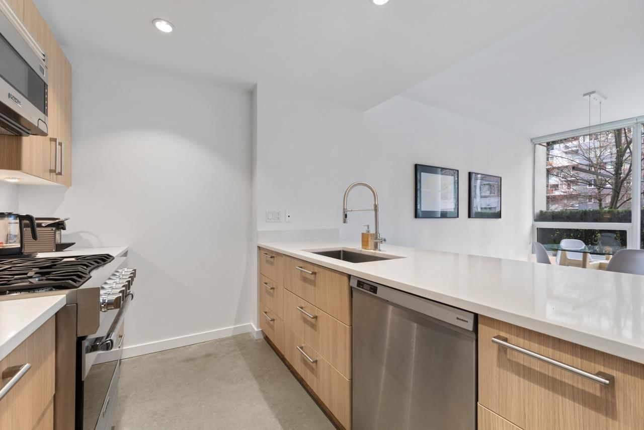 Listing Image 9