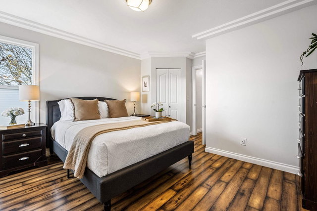 B - 45658 Lewis Avenue