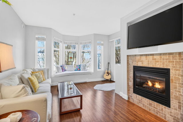 304 - 588 Twelfth Street