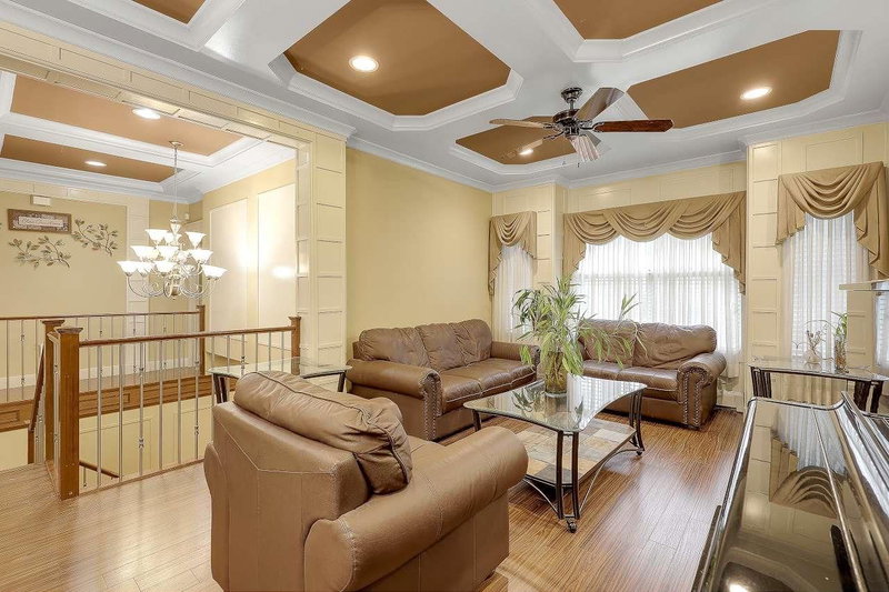 10047 129 Street, Surrey, V3T 3G6 | Image 2