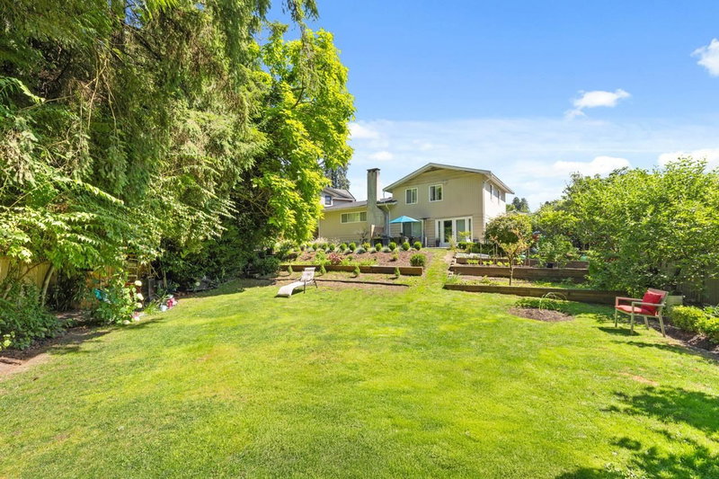 8240 Manson Drive, Burnaby, V5A 2C2 | Image 3