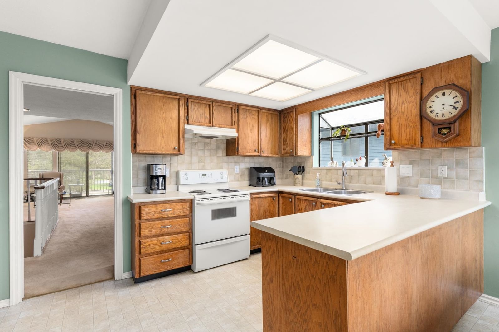 Listing Image 13