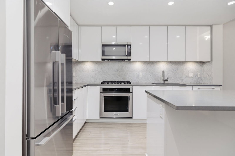 121 - 2651 Library Lane, North Vancouver, V7J 0C1 | Image 2