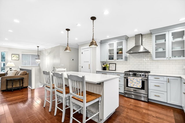 22707 Balabanian Circle