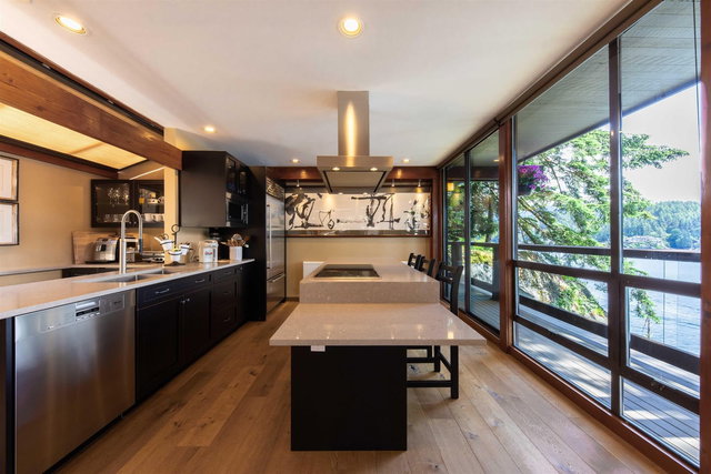 4885 Cove Cliff Place