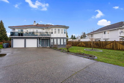 7595 122a Street | Surrey | Image