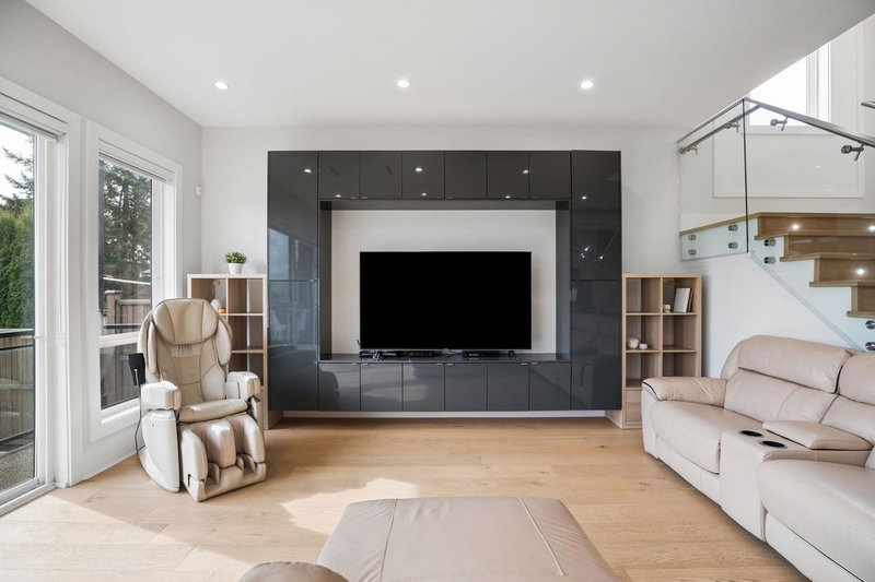 1202A Hammond Avenue, Coquitlam, V3K 2P1 | Image 3