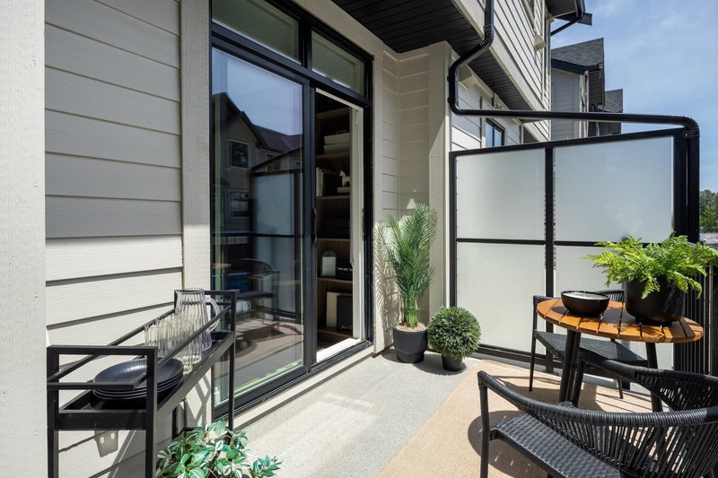 9 - 2150 Rindall Avenue, Port Coquitlam, V3C 0T8 | Image 3