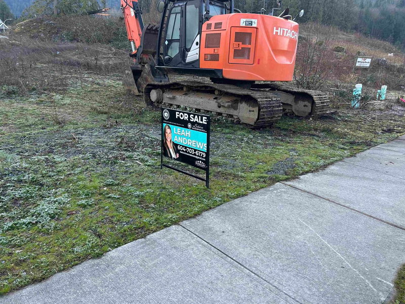 10010 Magnolia Place, Chilliwack, V0X 1X1 | Image 2