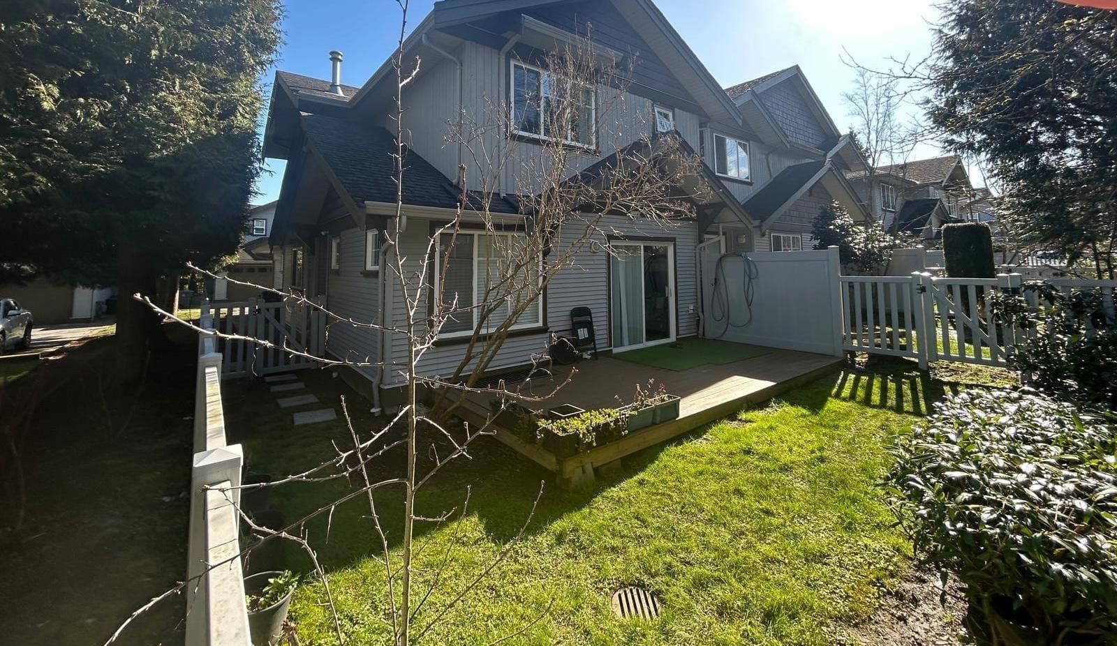 Listing Image 13