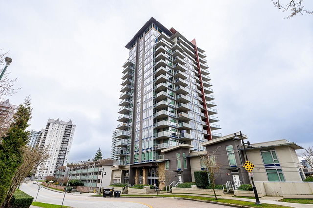 1803 - 518 Whiting Way