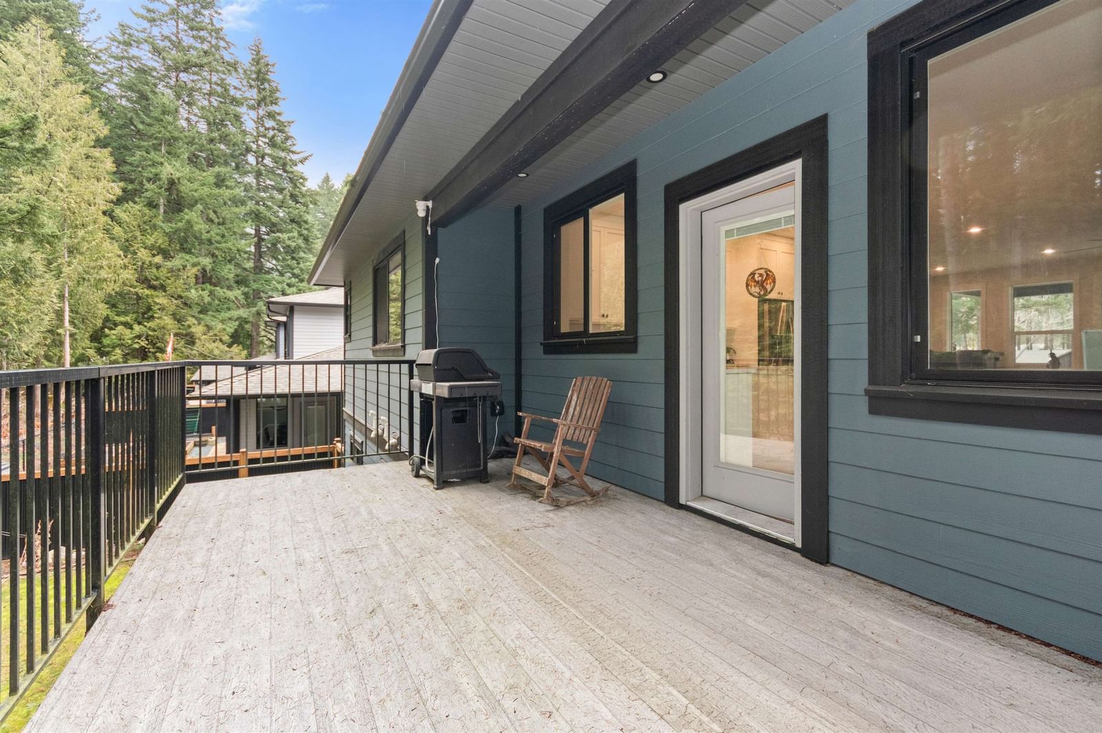 Listing Image 17