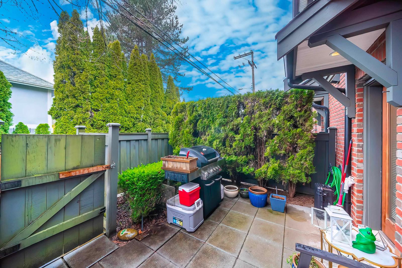 Listing Image 14