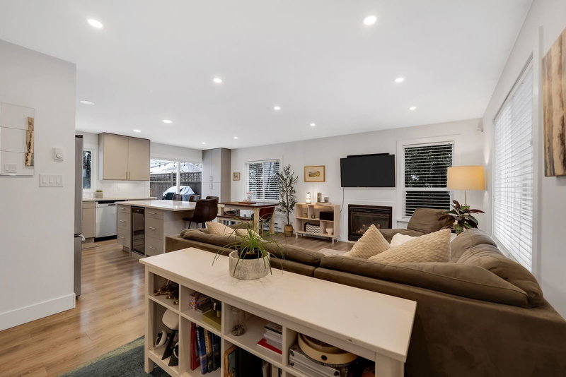 40410 Perth Drive, Squamish, V0N 1T0 | Image 2