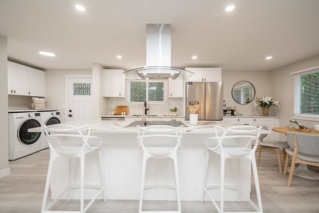 15 - 1840 160 Street