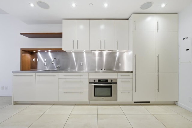 507 - 36 Water Street