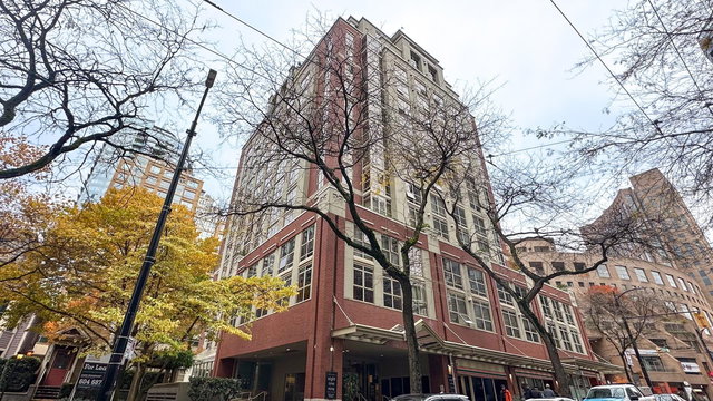 511 - 819 Hamilton Street