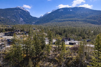 9220 Wedgemount Plateau Drive | Whistler | Image