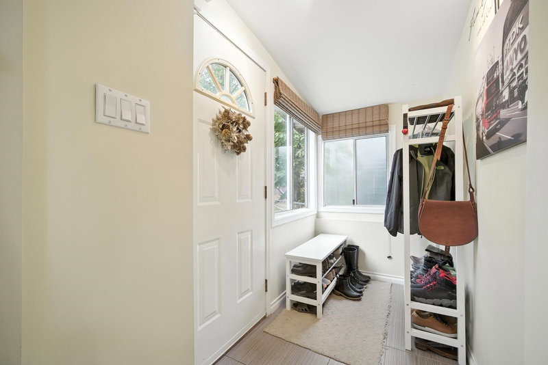 966 64th Avenue, Vancouver, V5X 2N4 | Image 2