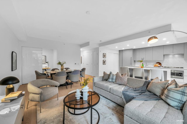 301 - 1331 Marine Drive