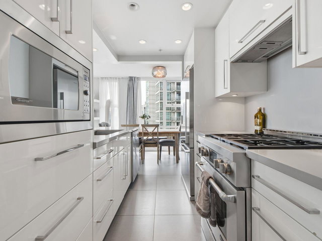 1101 - 193 Aquarius Mews