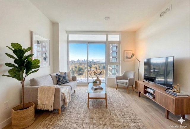 1506 - 311 Alderson Avenue