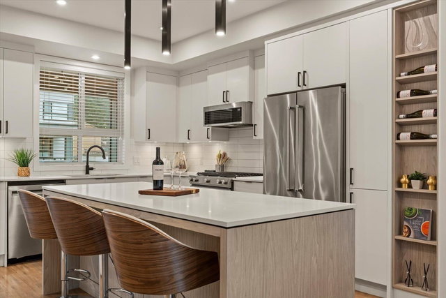 35 - 45500 Campus Drive