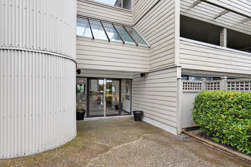 109 - 15272 19 Avenue, Surrey, V4A 1X6 | Image 2