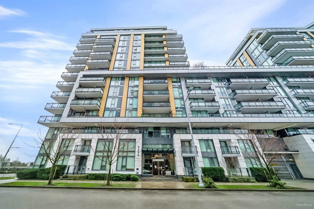 901 - 3200 Corvette Way