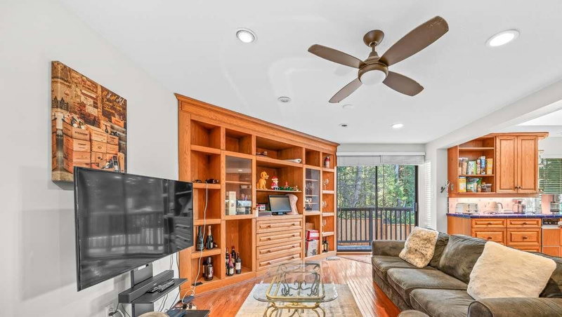 5600 Grousewoods Place, North Vancouver, V7R 4T4 | Image 3