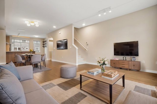 35 - 10415 Delsom Crescent