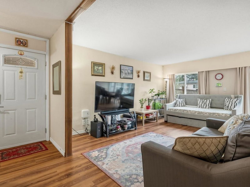 135 - 15215 105 Avenue, Surrey, V3R 1R9 | Image 3