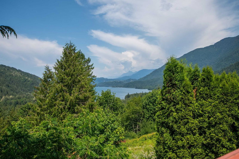 164 - 1436 Frost Road, Chilliwack, V2R 4X8 | Image 2