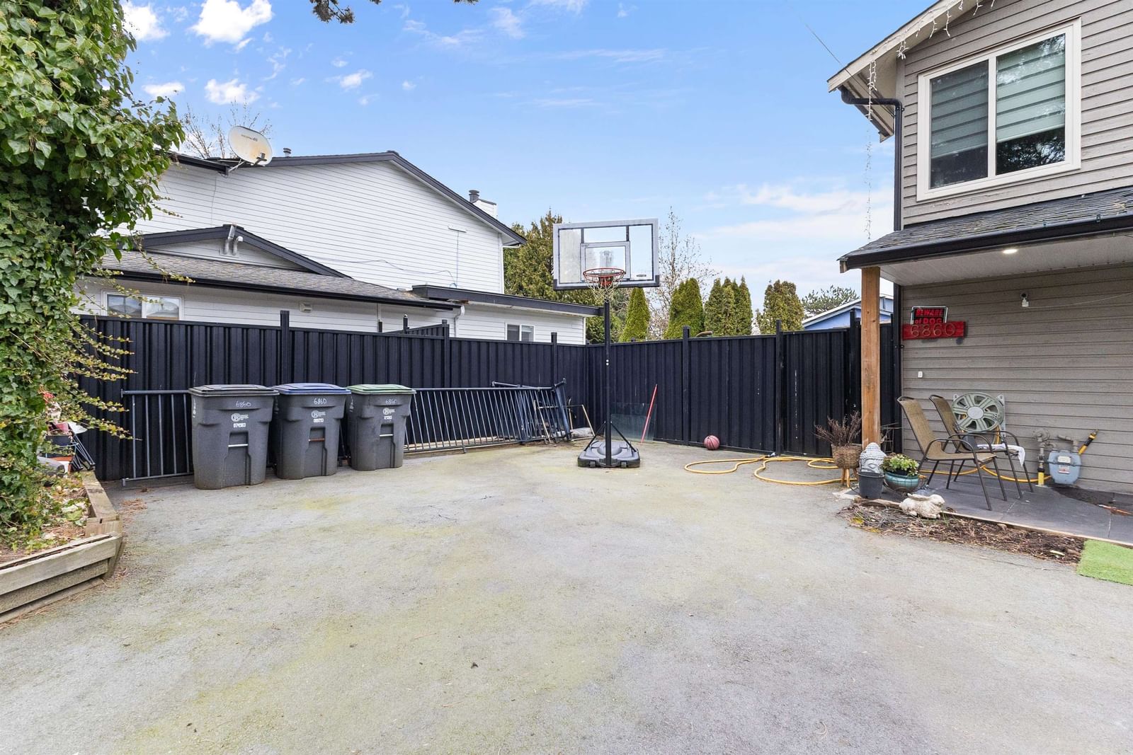 Listing Image 33
