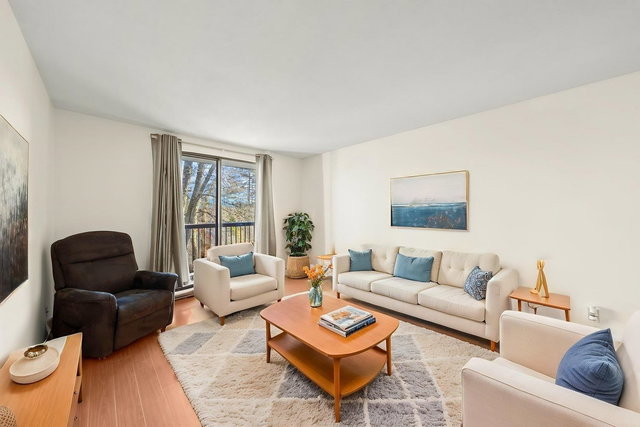 312 - 8391 Bennett Road