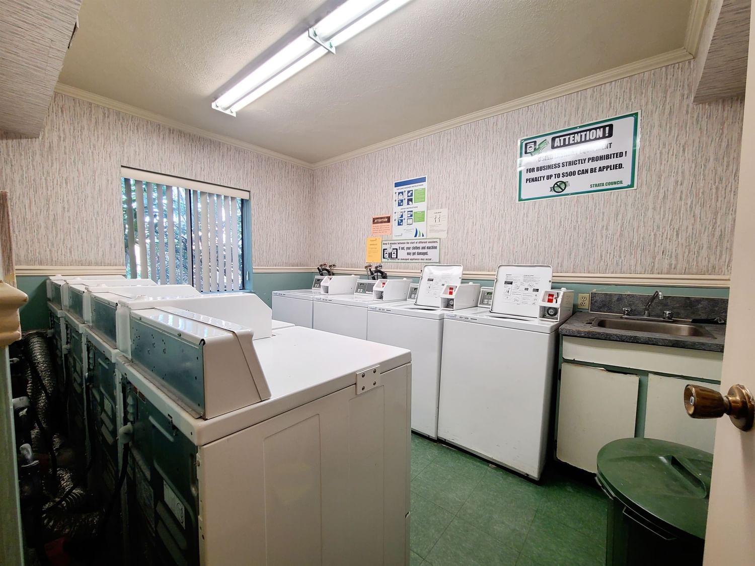 Listing Image 13