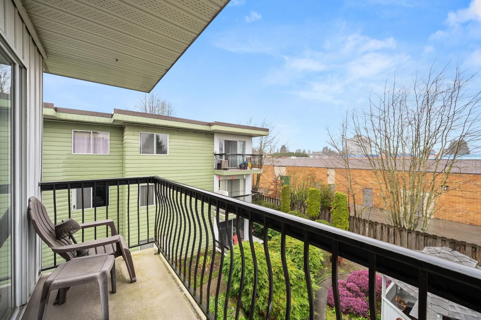Listing Image 15