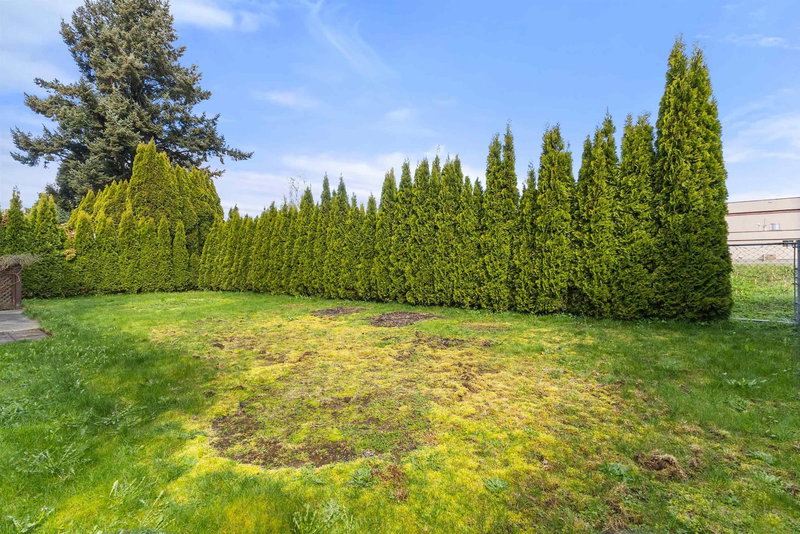 3778 Nanaimo Crescent, Abbotsford, V2T 4Z8 | Image 3