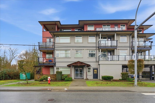 207 - 22858 Lougheed Highway