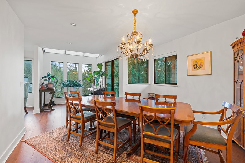 5312 Marine Drive, West Vancouver, V7W 2P8 | Image 3