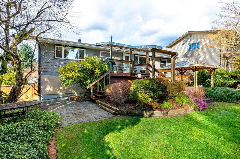 908 Stanton Avenue, Coquitlam, V3J 4V2 | Image 3