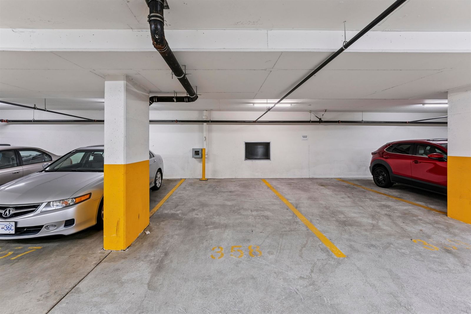 Listing Image 24