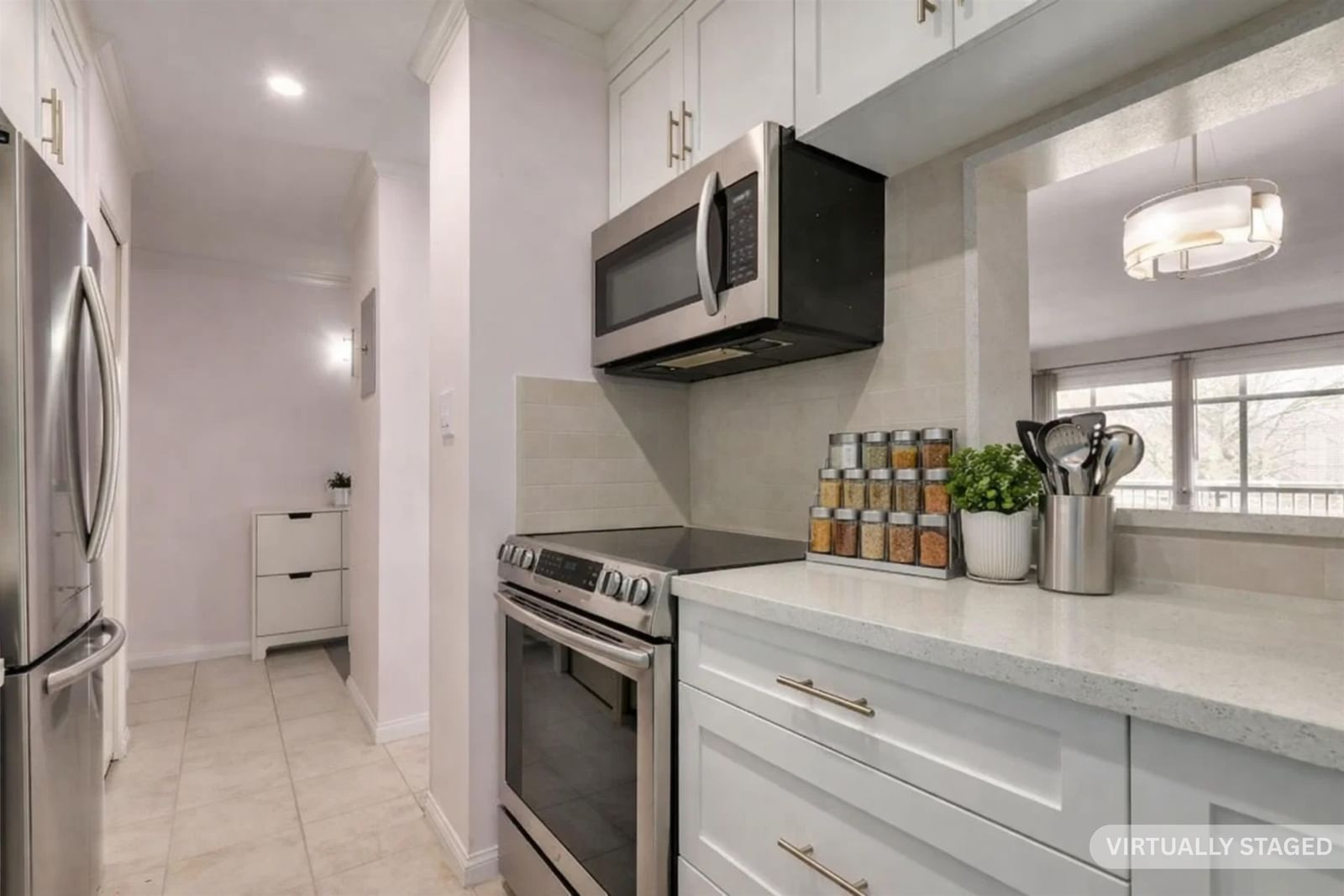 Listing Image 15