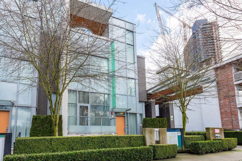 5822 Patterson Avenue, Burnaby, V5H 0G4 | Image 2