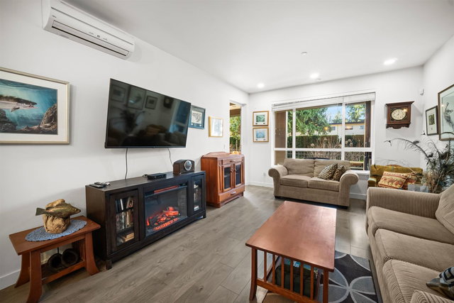 105 - 33540 Mayfair Avenue