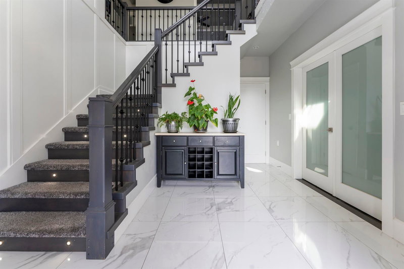 13145 68 Avenue, Surrey, V3W 2E5 | Image 3