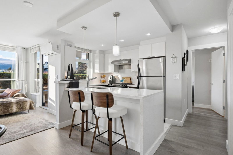 308 - 160 3rd Street, North Vancouver, V7M 0A9 | Image 2