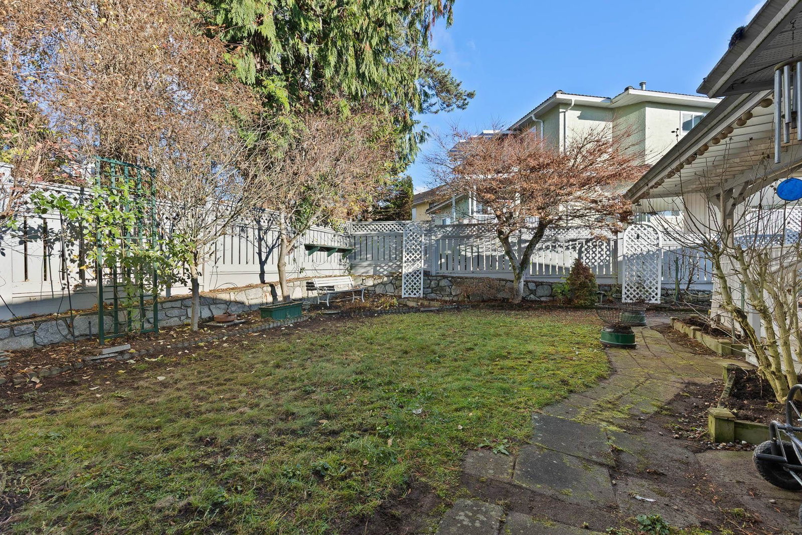 Listing Image 27
